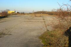 Abstellfläche im Ostteil des ehemaligen Flugfeld Aspern. Aufgenommen am 15.01.2007. Foto: Ing. Erwin Rössler