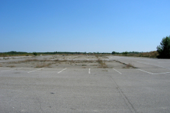 Die Landebahn 13-31 auf dem ehemaligen Flugfeld Aspern Blickrichtung Osten. Aufgenommen am 30.08.2008. Foto: Ing. Erwin Rössler