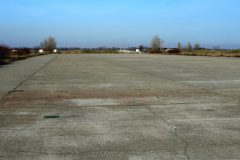 Die Landebahn 18-36 auf dem ehemaligen Flugfeld Aspern Blickrichtung Norden. Aufgenommen am 24.01.2008. Foto: Ing. Erwin Rössler