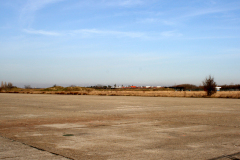 Die Landebahn 18-36 auf dem ehemaligen Flugfeld Aspern Blickrichtung Norden. Aufgenommen am 24.01.2008. Foto: Ing. Erwin Rössler