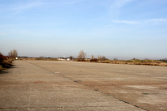 Die Landebahn 18-36 auf dem ehemaligen Flugfeld Aspern Blickrichtung Norden. Aufgenommen am 24.01.2008. Foto: Ing. Erwin Rössler